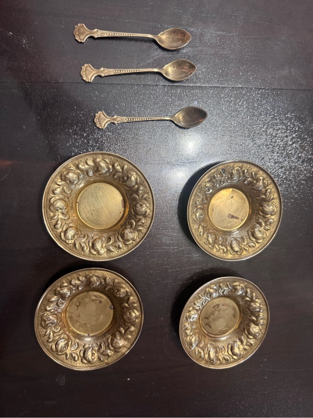 Set of 4 Brass Repousse 4" Salt Cellars / Chargers & 3 4" Spoons Vintage Charm